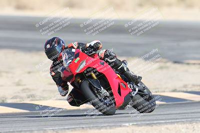 media/Nov-29-2025-TrackXperience (Sat) [[2953a387f4]]/3-Level 1/Session 3 (Turn 10)/